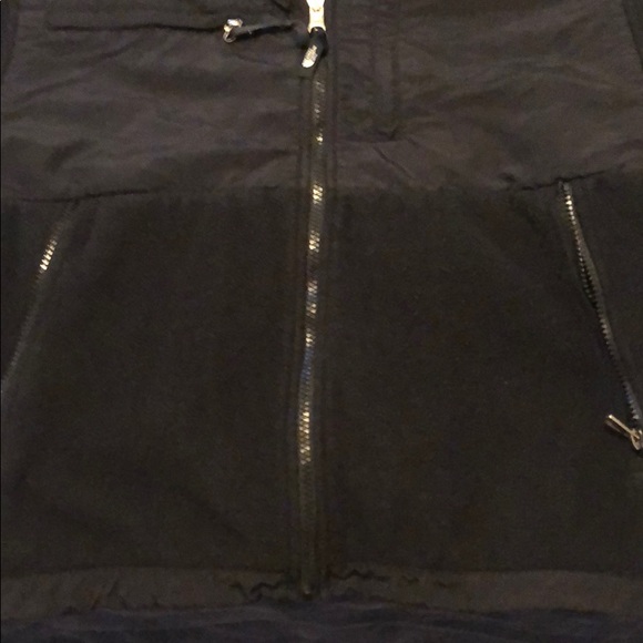 North face hooded jacket - Picture 4 of 4